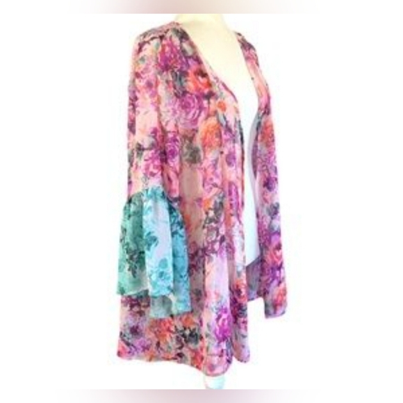 Bell-Sleeve Chiffon Kimono Cardigan - Picture 3 of 11